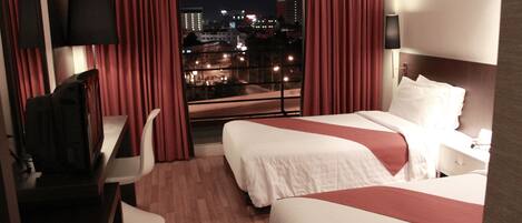 1 chambre, minibar, coffre-fort, bureau