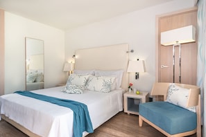 Deluxe Double Room, Pool View | Individually decorated, individually furnished, free WiFi, bed sheets
