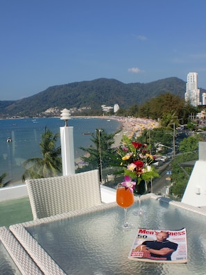 Terrace/patio - The Front Hotel and Apartment (Patong)
