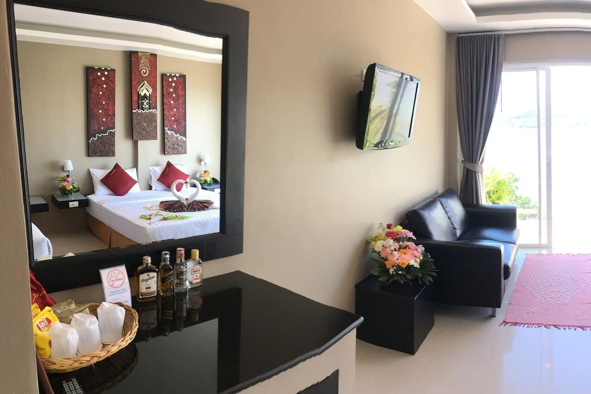 1 habitación, minibar, caja de seguridad en la habitación y escritorio