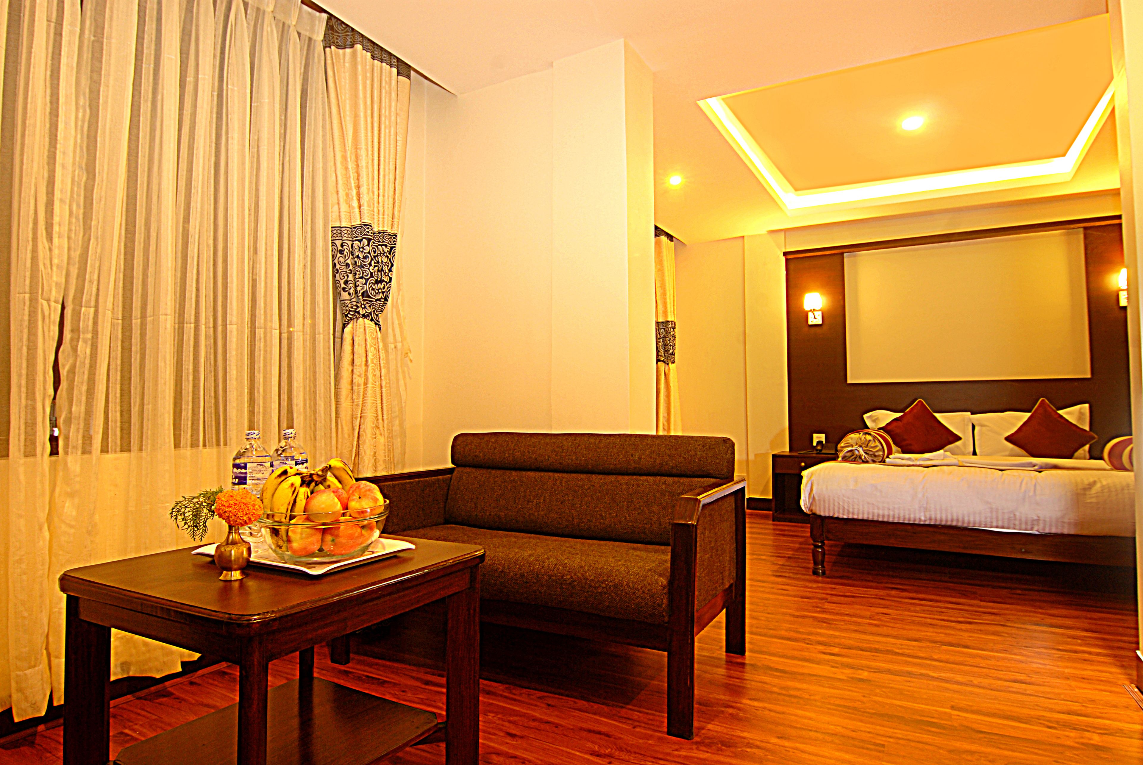 Tempur-Pedic beds, desk, soundproofing, free WiFi