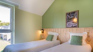 House 7 people - 3 bedrooms - Duplex - Terrace | 1 bedroom, iron/ironing board, cribs/infant beds, free WiFi