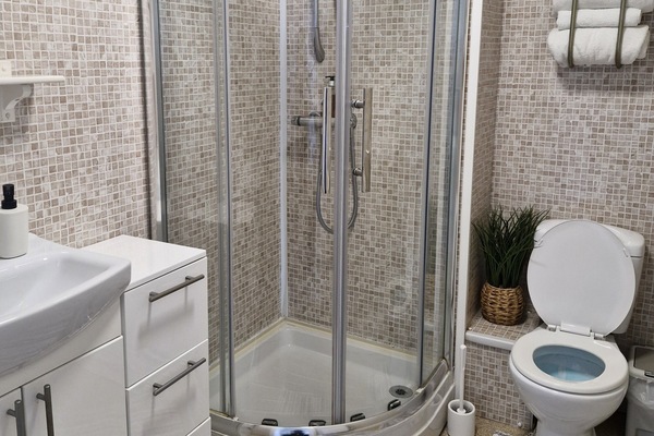 Standard Double or Twin Room, Ensuite | Bathroom