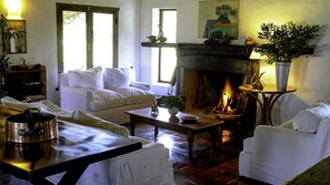 Bar (on property) - Posada de la Laguna-lodge (Colonia Carlos Pellegrini)