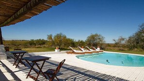 Piscine extérieure