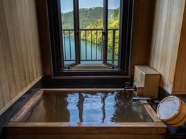 熨斗/熨板、免费 WiFi