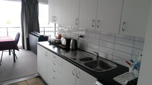 Private kitchenette - Spa B&B (Queenstown)