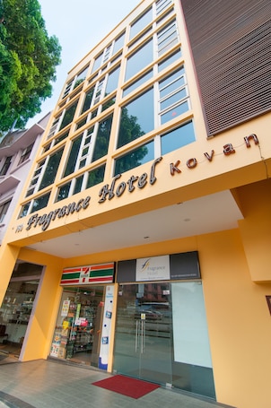 Fachada del alojamiento. Fragrance Hotel - Kovan