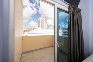 Superior Room, 1 Double Bed | Desk, free WiFi, bed sheets - Fragrance Hotel - Lavender (Singapore)