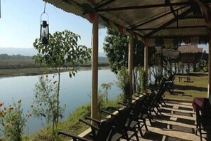 مغطس سبا خارجي