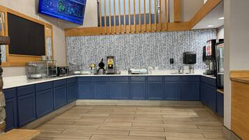 Colazione a buffet inclusa, servita tutte le mattine