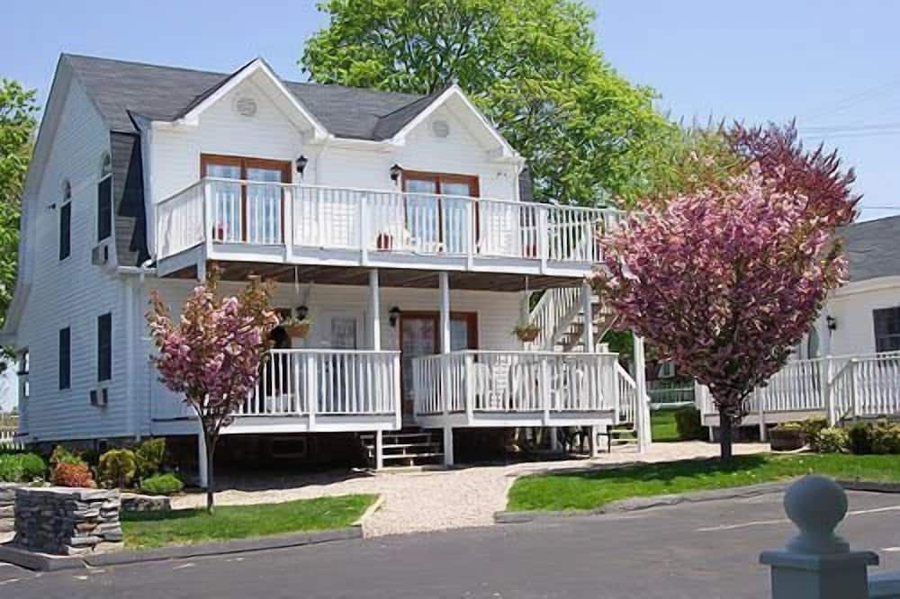 The Taber Inne & Suites