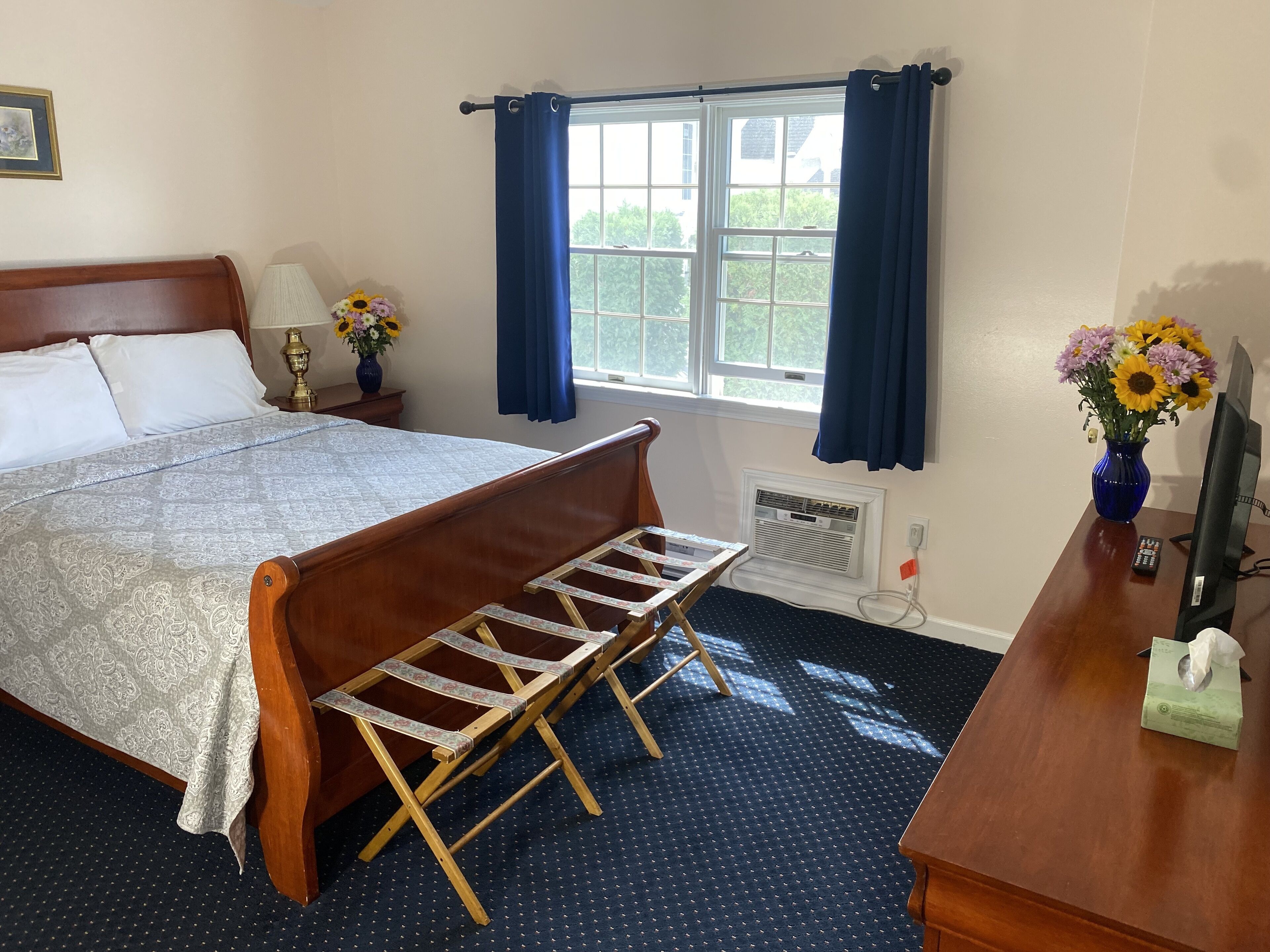 standard cottage, 2 bedrooms | blackout curtains, soundproofing, iron/ironing board, free wifi