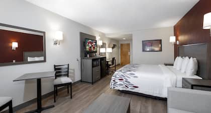 Red Roof Inn Clifton Park