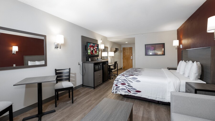 Red Roof Inn Clifton Park
