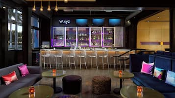 Bar en el lobby