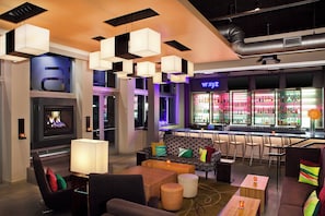 Bar (en el alojamiento)