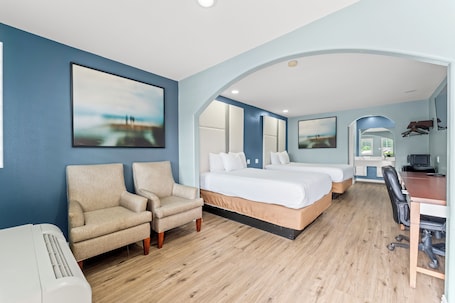 Desk, iron/ironing board, free WiFi, bed sheets