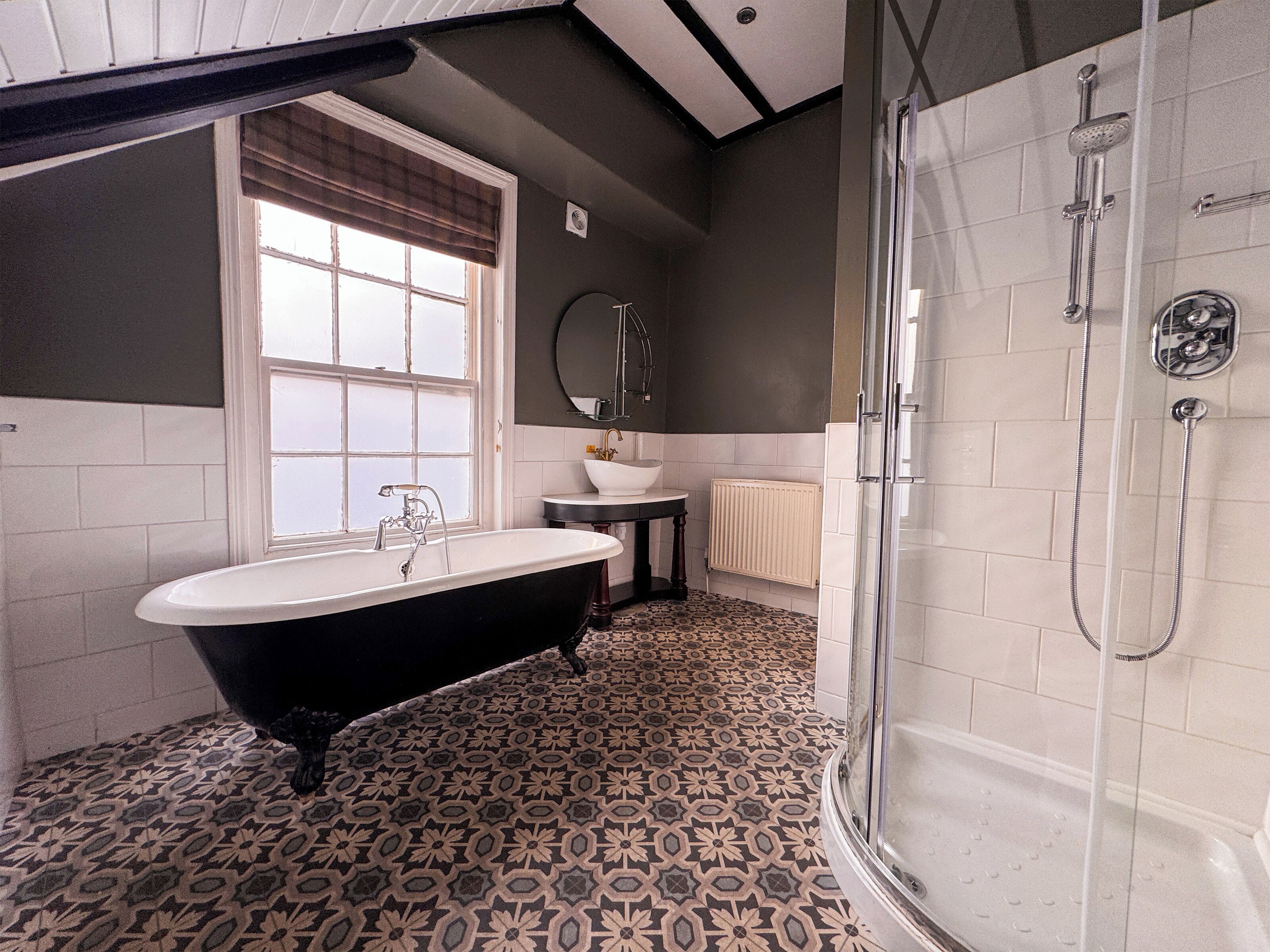 Photo - Guy Fawkes Inn