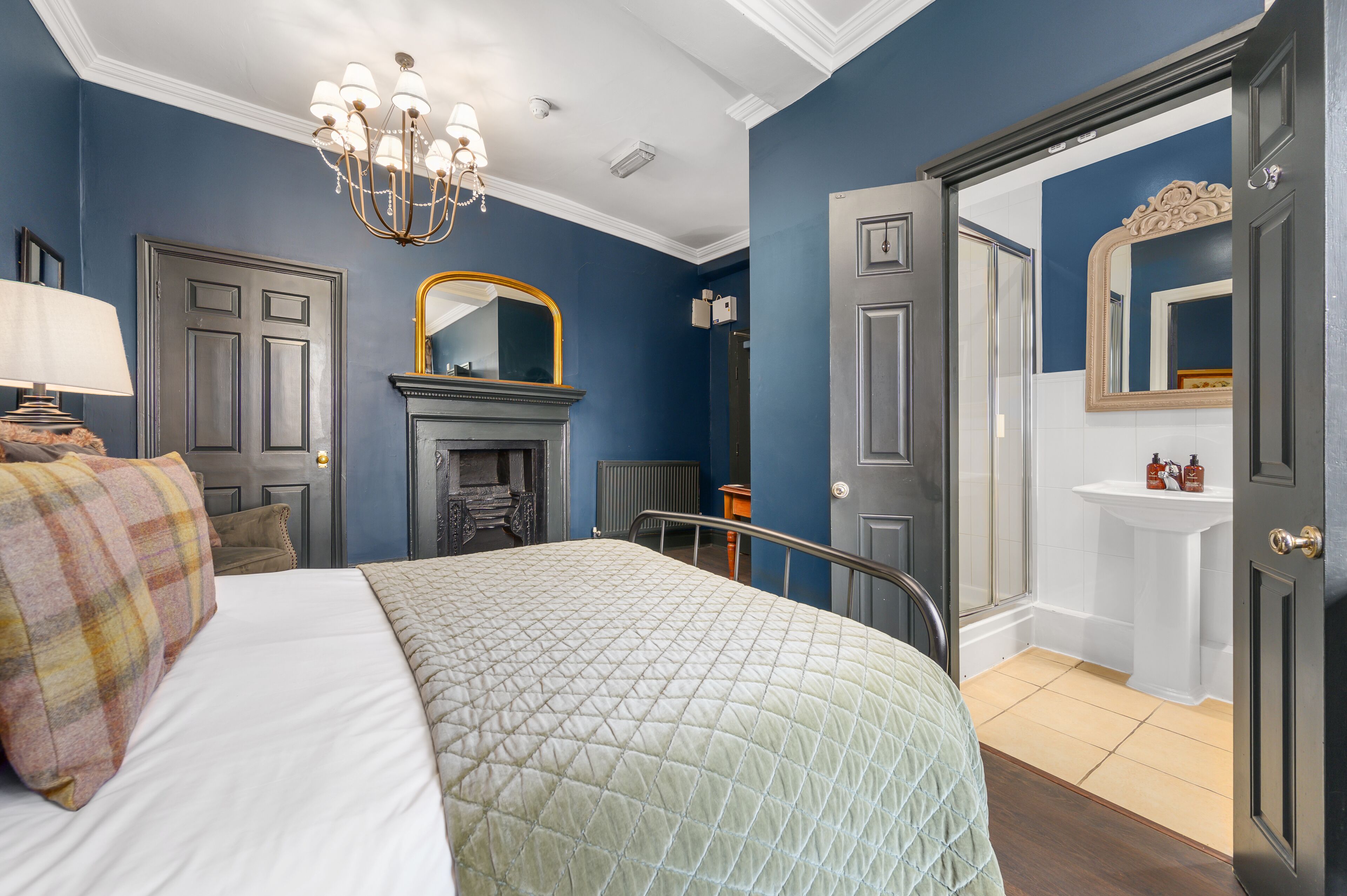 Photo - Guy Fawkes Inn