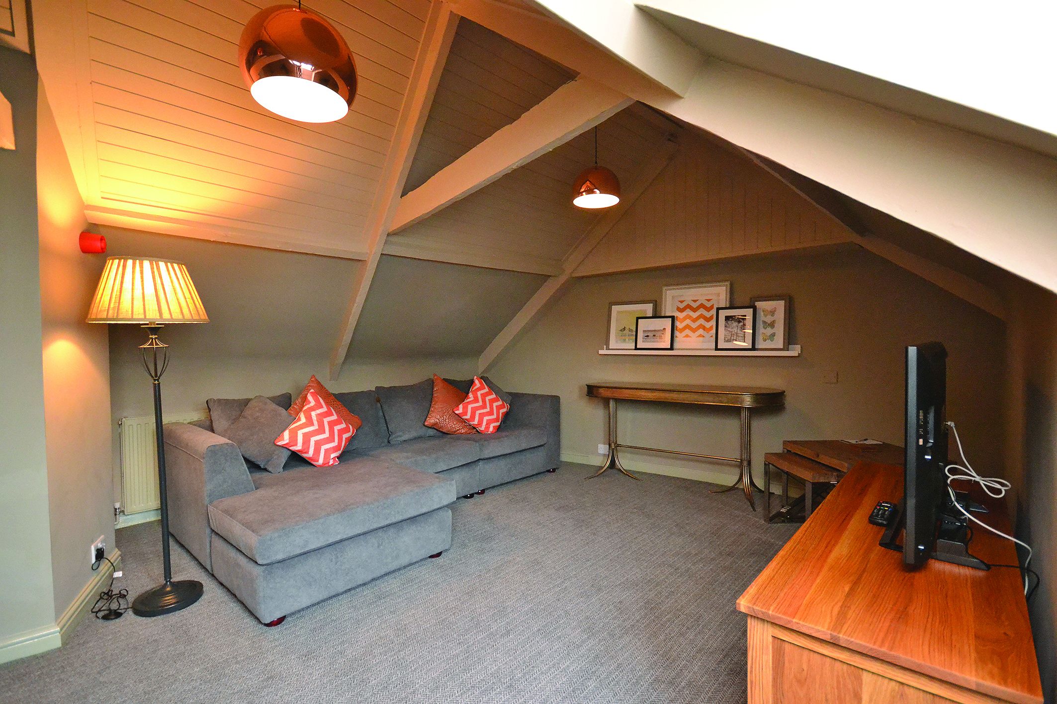 Comfort Apartment, 2 Bedrooms, Kitchen | Iron/ironing board, free WiFi, bed sheets