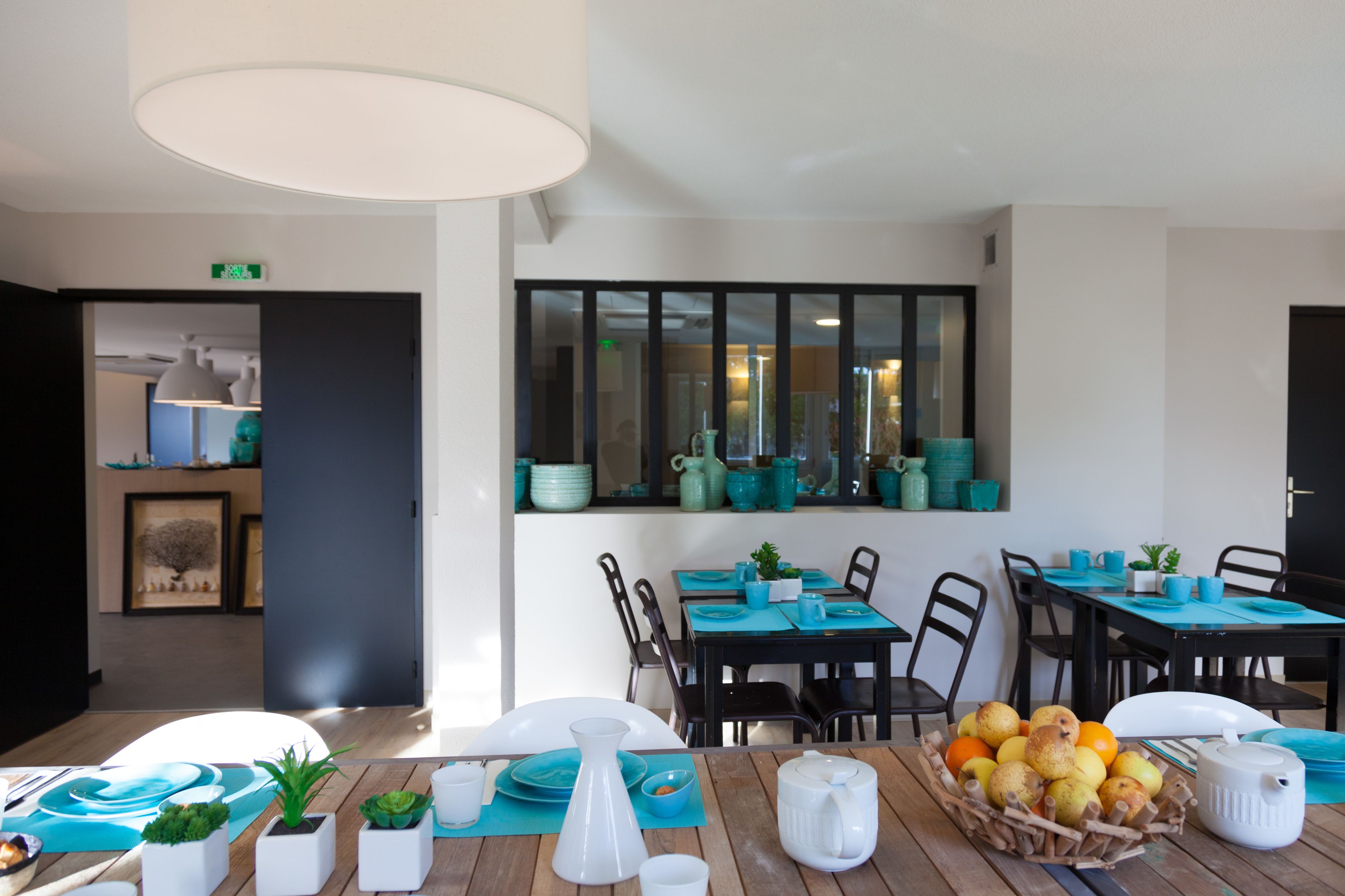 Breakfast area