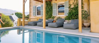Auberge Burgundy Guest House