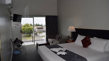 Lake Facing Room