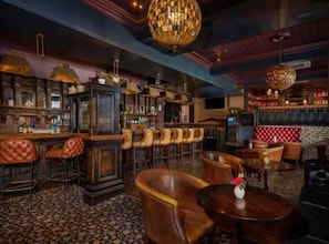 2 bars/lounges - Treacy's Hotel (Enniscorthy)