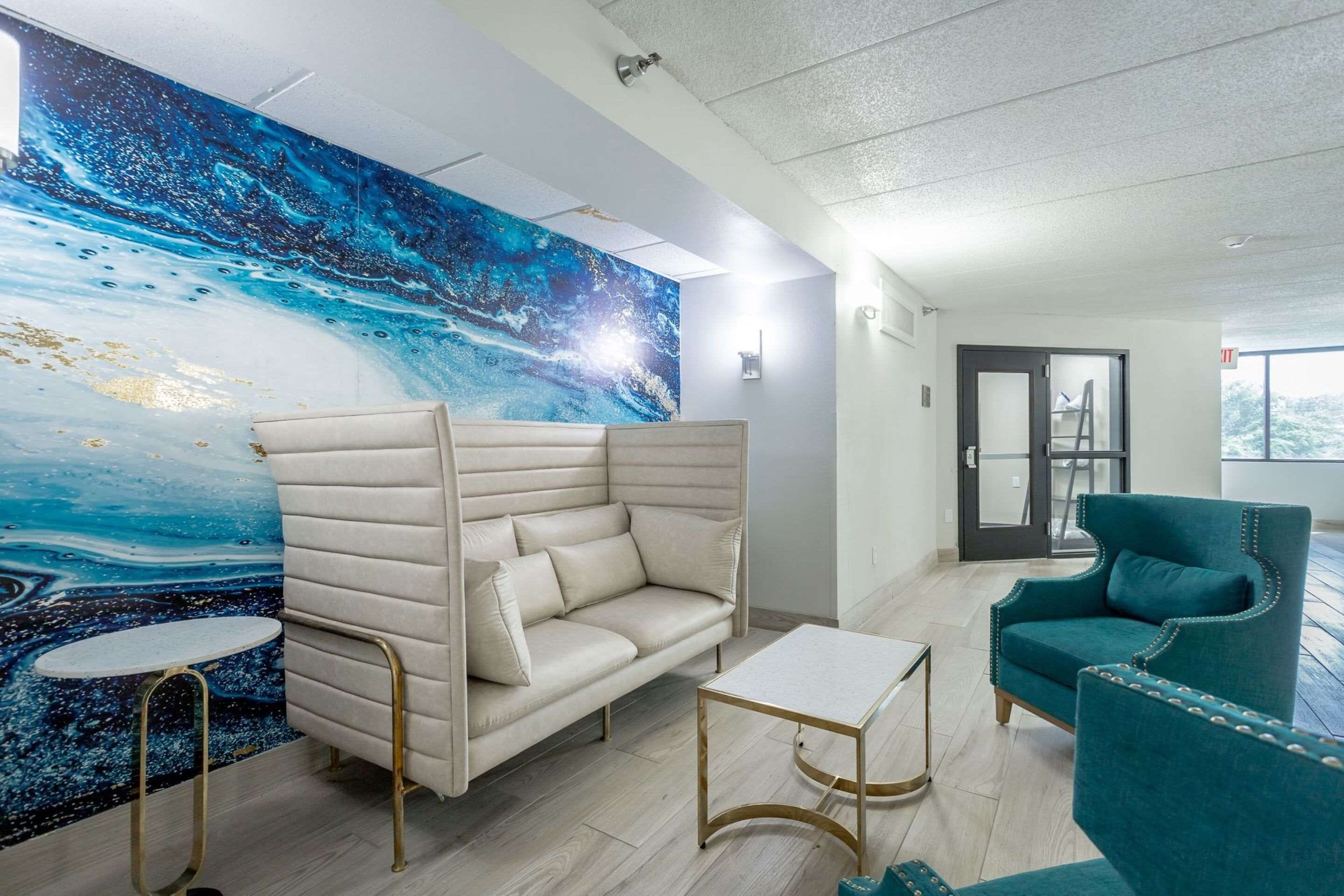 Best Western Plus Arbour Inn and Suites in East Ridge, United States