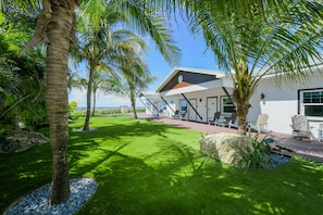 Exterior - Casey Key Resorts - Beachfront (Nokomis)