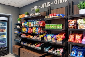 Snack bar