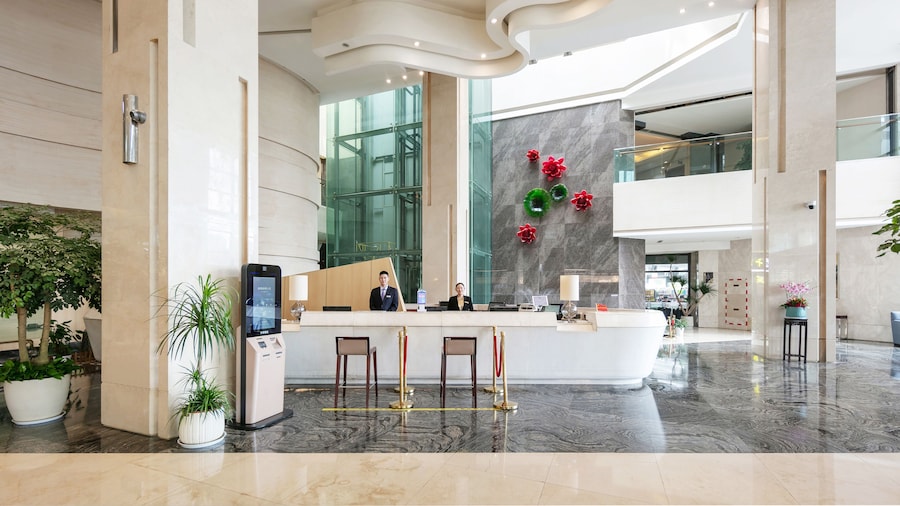 ラディソン エアポート ホテル 杭州 (杭州蕭山国際機場雷迪森酒店)