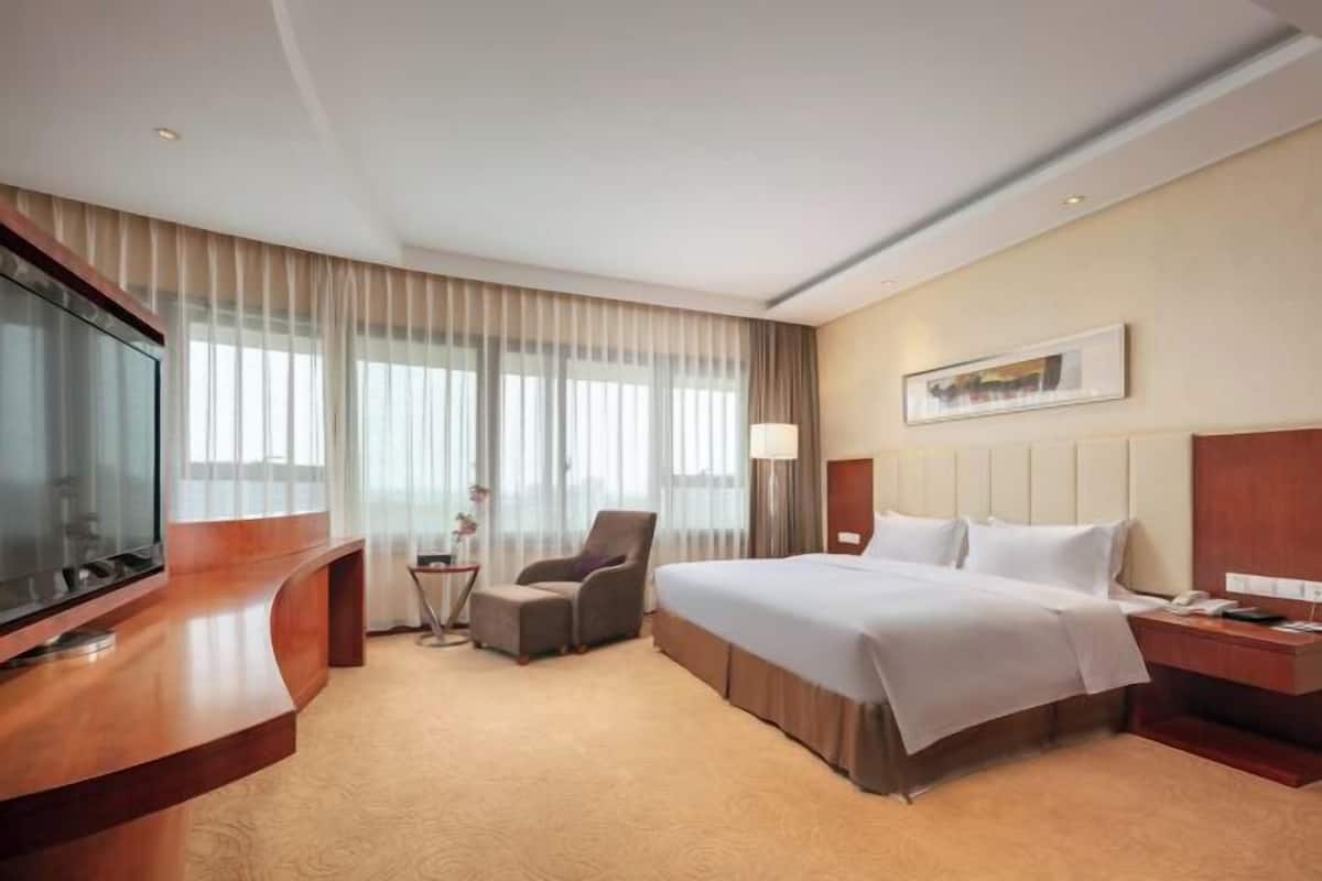 In-room safe, desk, blackout curtains, iron/ironing board