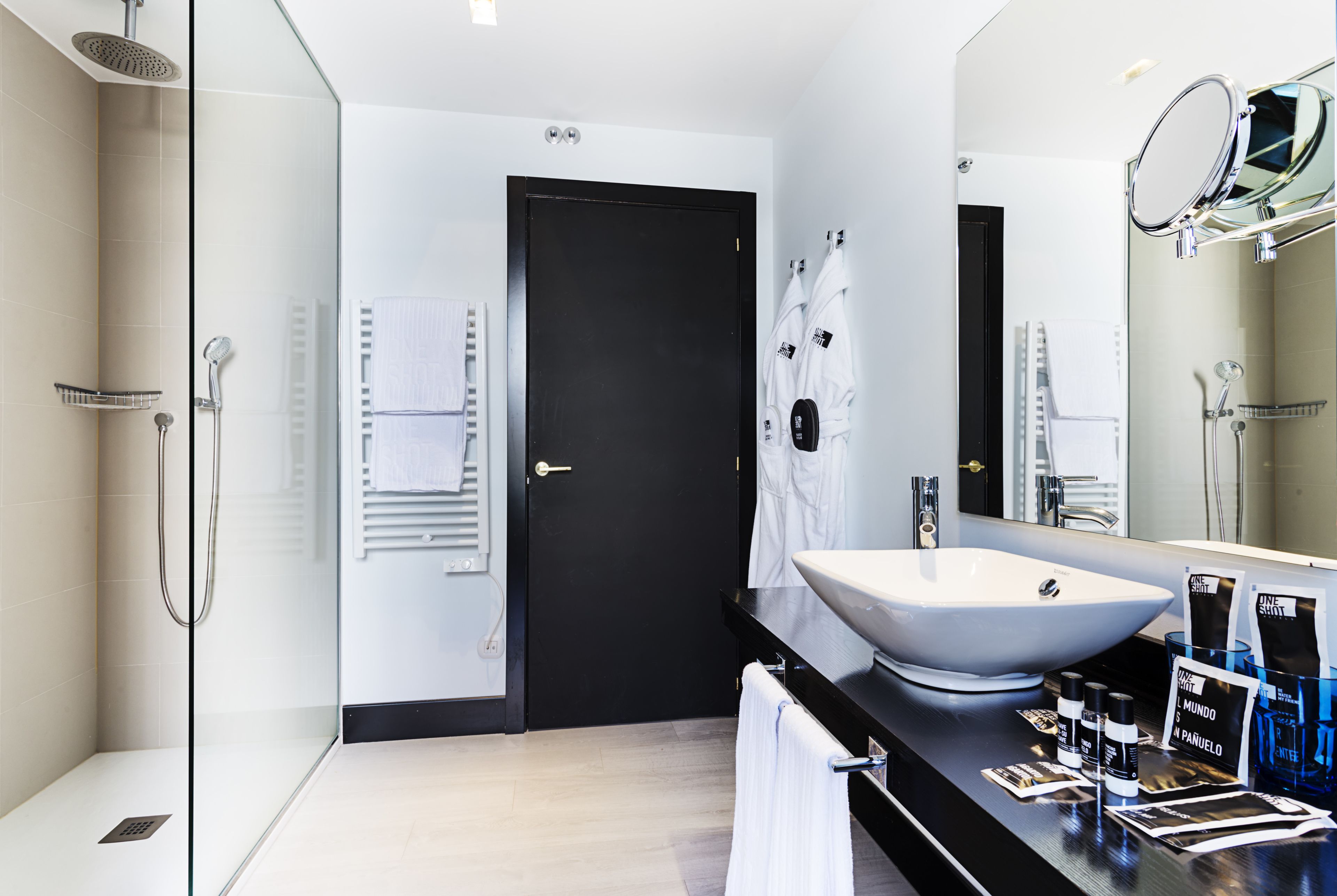 suite | bathroom | shower, rainfall showerhead, free toiletries, hair dryer