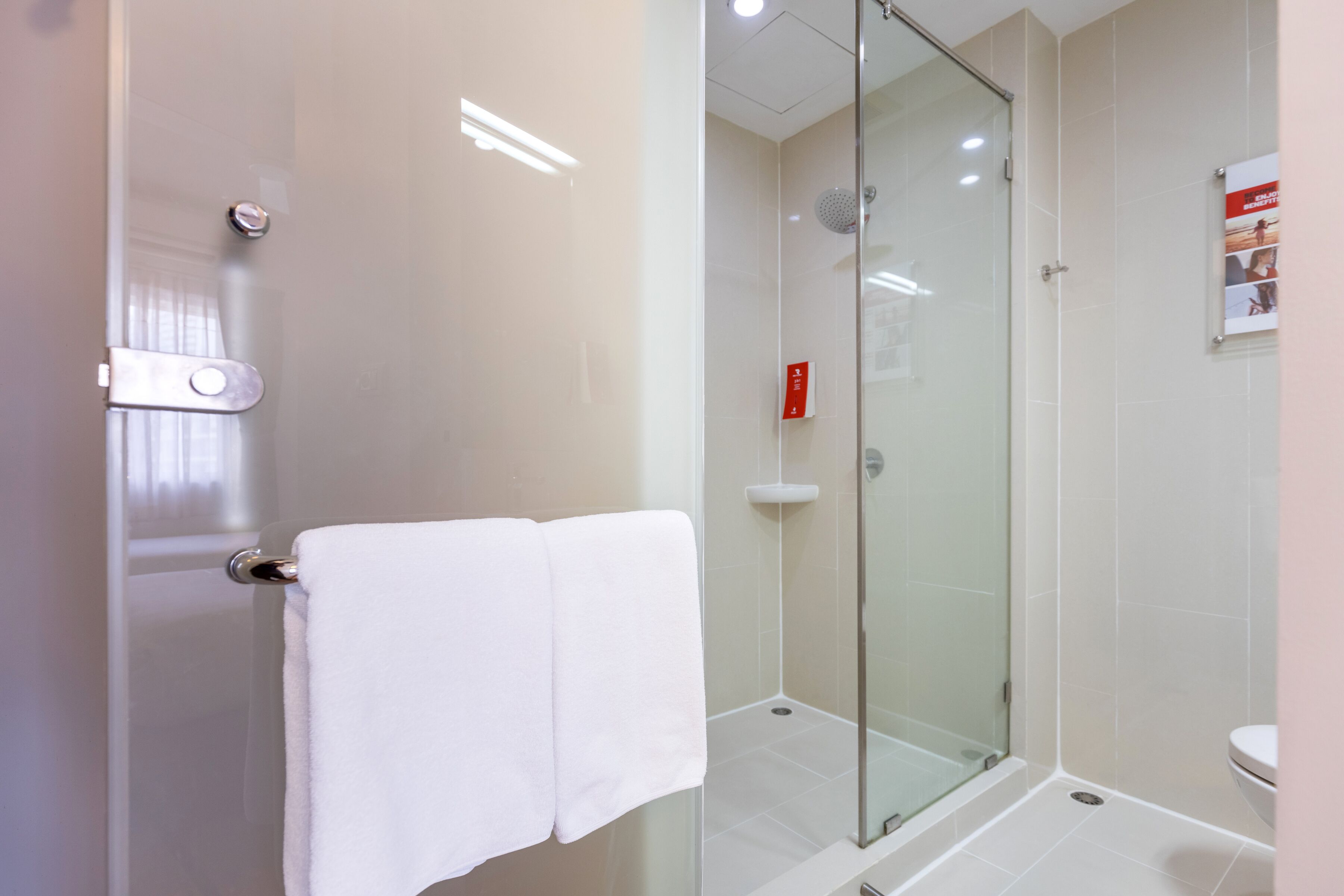 Foto - Easy Planet Phuket Patong