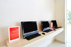 ศูนย์ธุรกิจ