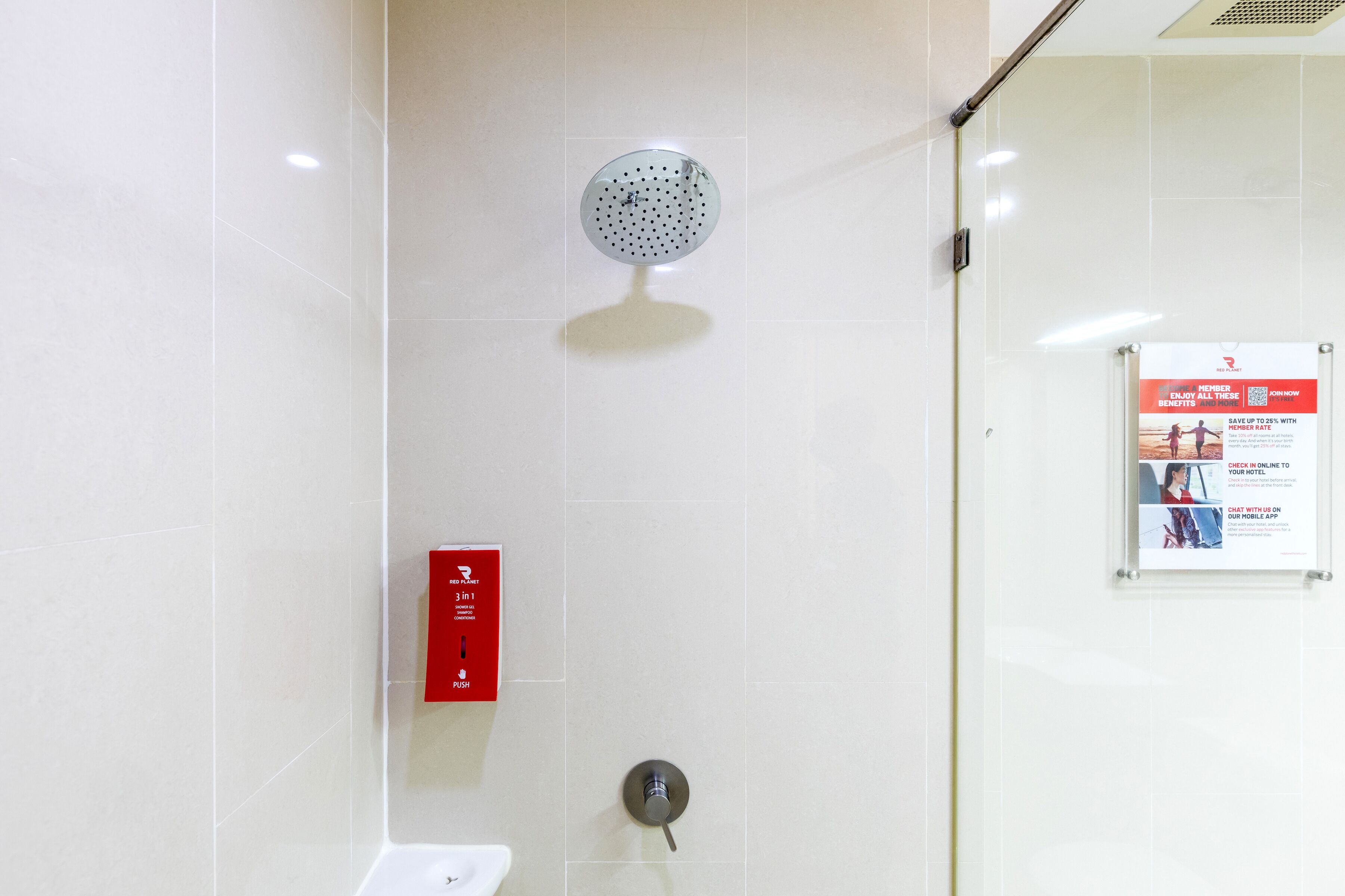 Foto - Easy Planet Phuket Patong