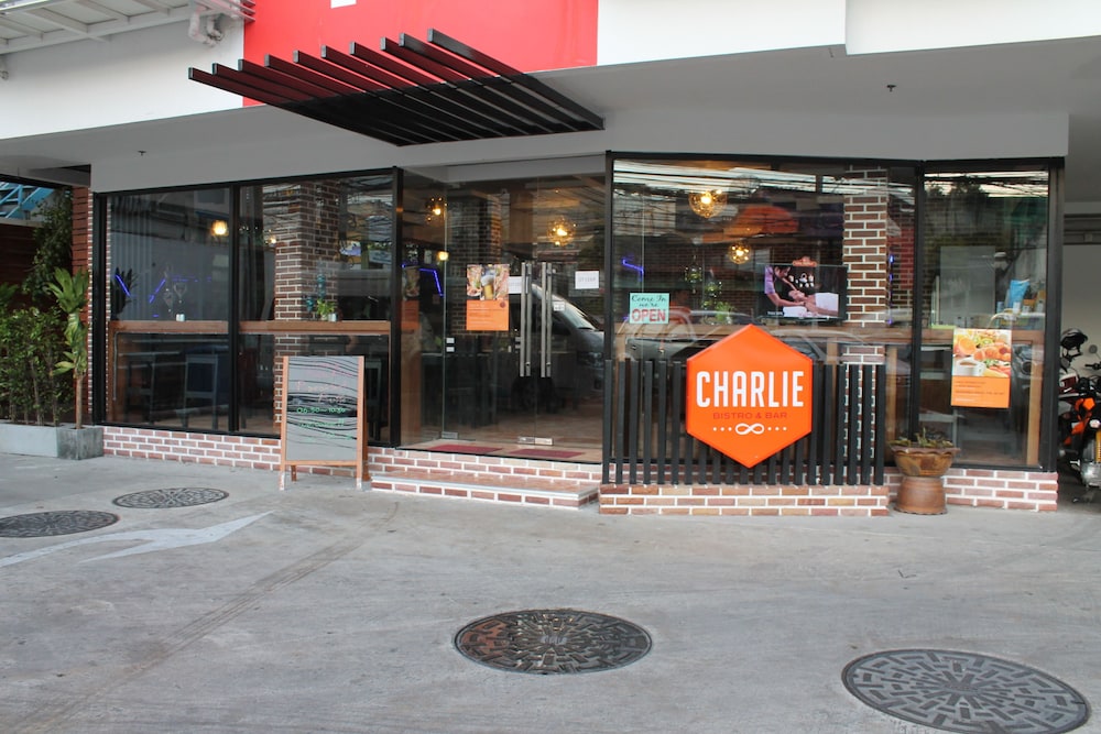 Easy Planet Phuket Patong by null