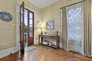 Cottage, Ensuite, Garden View (Salty Soul Cottage) | Interior