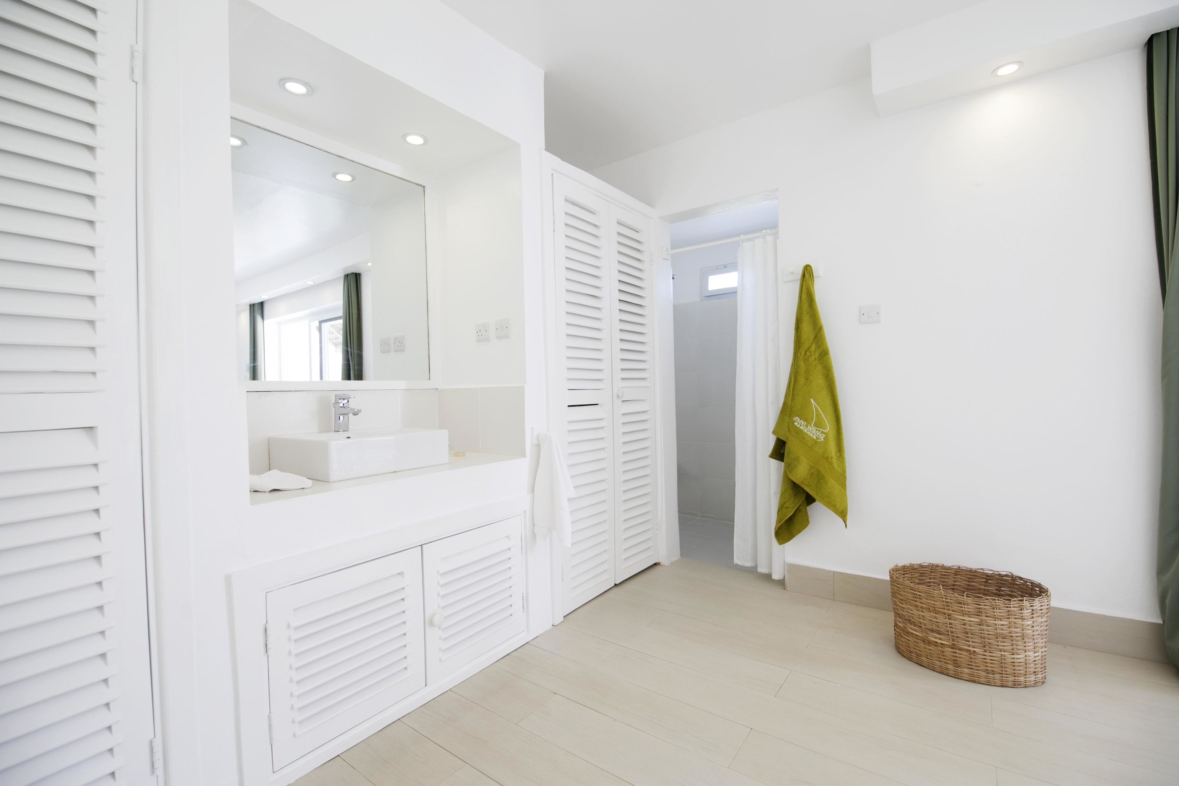 shower, free toiletries, hair dryer, bathrobes