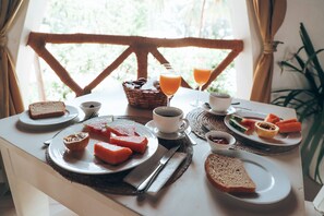 Breakfast meal