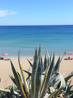 Private beach nearby, beach shuttle, beach umbrellas