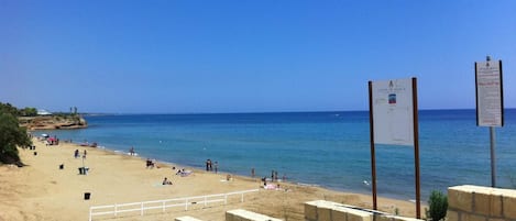 Spiaggia privata nelle vicinanze, navetta per la spiaggia, ombrelloni