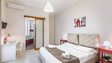 1 Schlafzimmer, italienische Bettbezüge von Frette