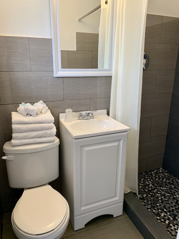 Economy Room, 2 Double Beds | Bathroom | Shower, towels - Cabana Motel (Ocean City)