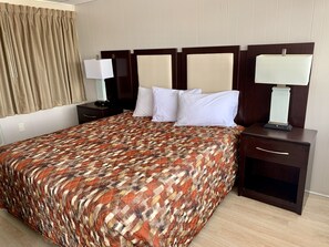 Free WiFi, bed sheets - Cabana Motel (Ocean City)