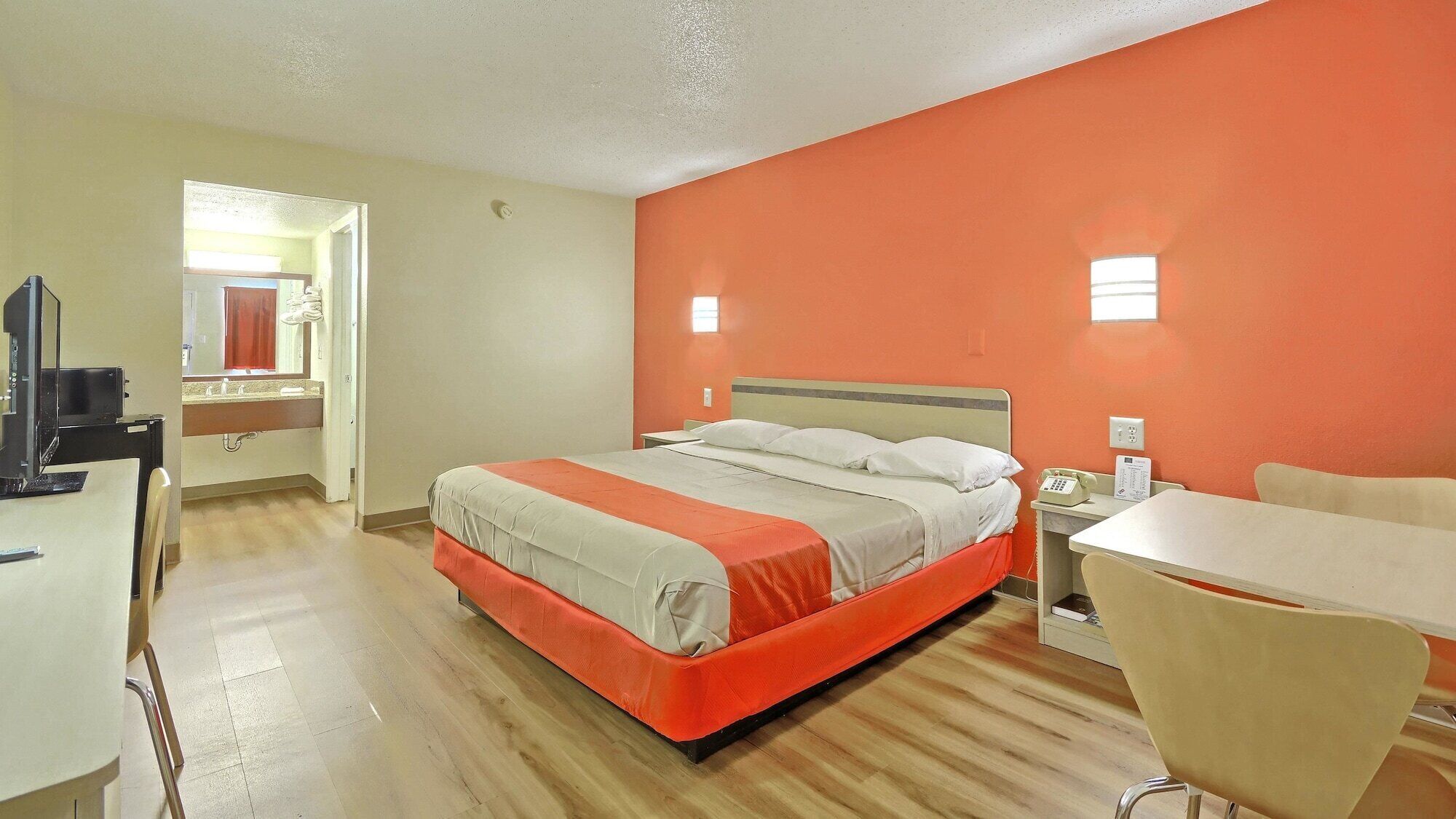 Wi-Fi de cortesia, roupa de cama, acesso para cadeiras de rodas