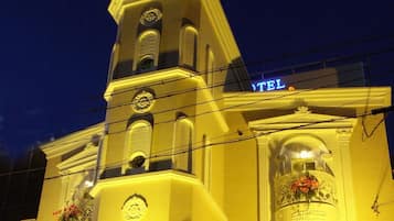 Front of property – evening/night
