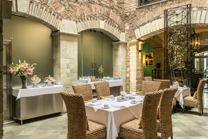 Sarapan pesanan masak setiap hari (MXN 190 seorang) 